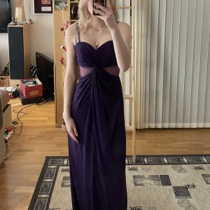 Prom Klänning - Prom klänning som aldrigt använts