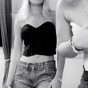 Korsett - Svart korsett som är perfekt till en festligare tillställning!