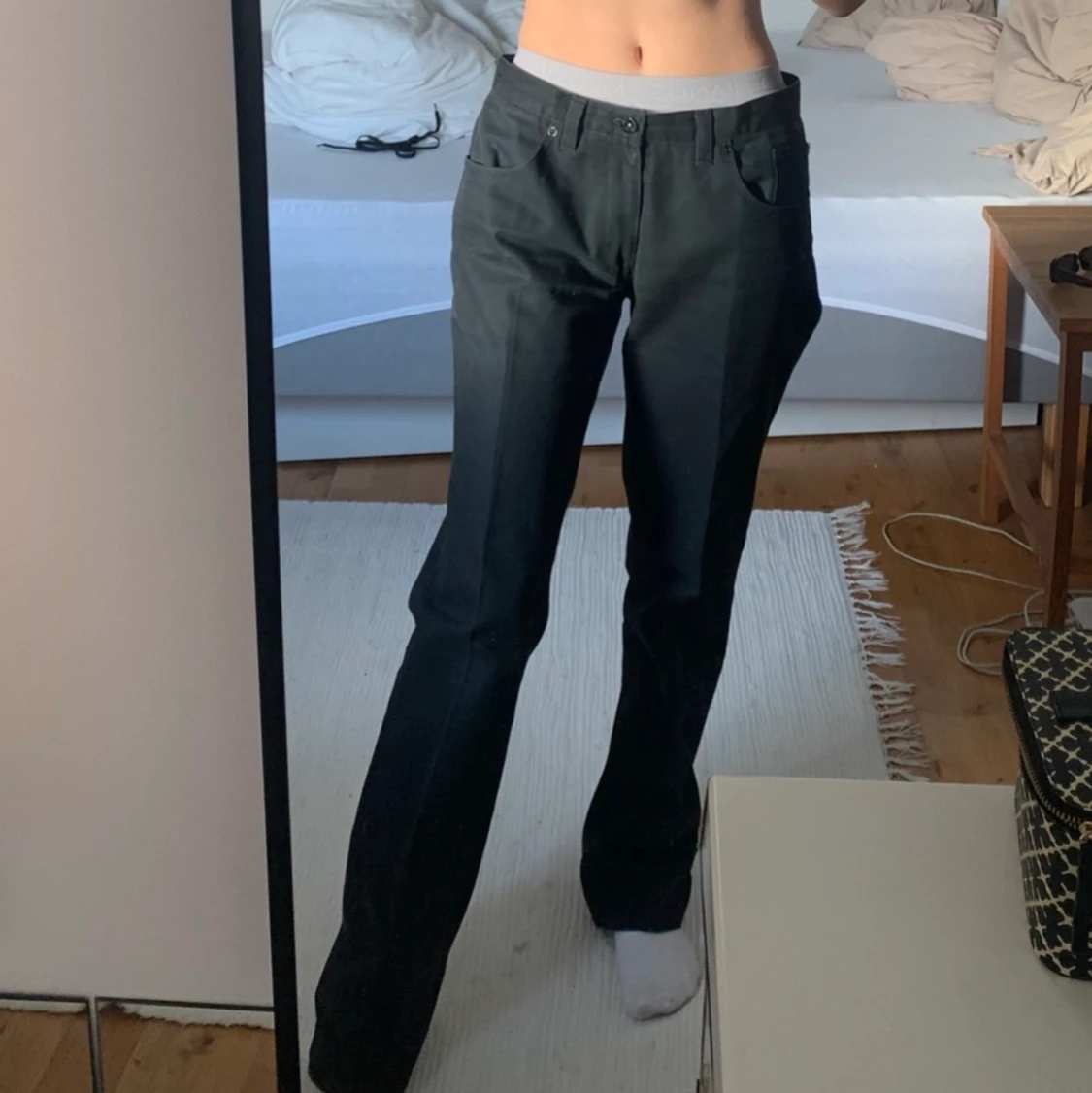 Svarta jeans
