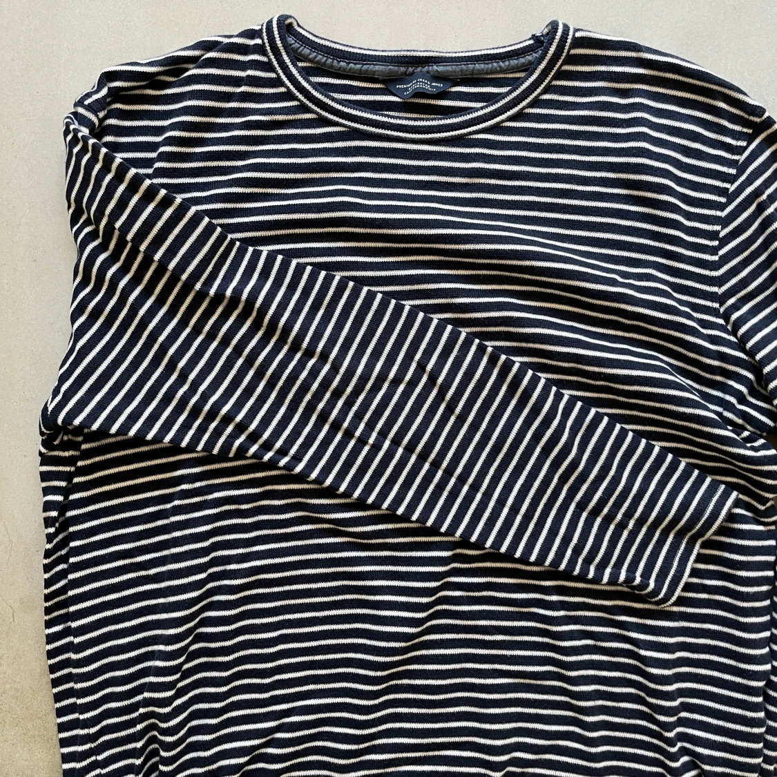 Långärmad tröja från Jack & Jones, storlek S - 90