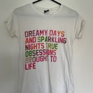 T-shirt med tryck - T-shirt med tryck