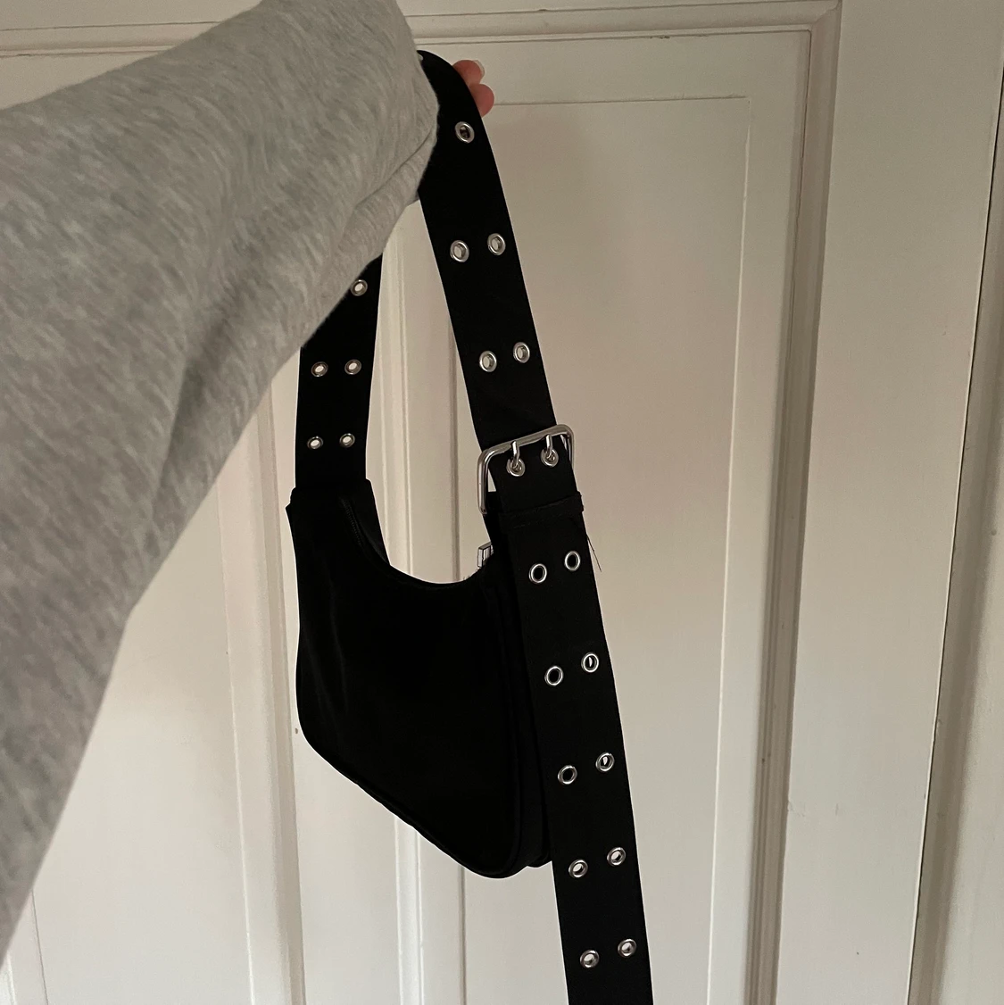 Liten väska från Weekday 