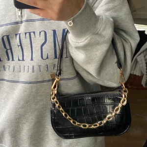 Handväska - Supersöt handväska som inte kommit till användning ❣️