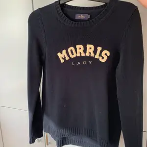 Sweatshirt i märket MORRIS  Använd fåtal gånger.  Storlek M 