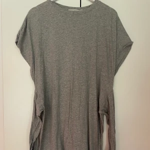 Klänning  - Klänning från Carin Wester, kan knytas både fram och bak 