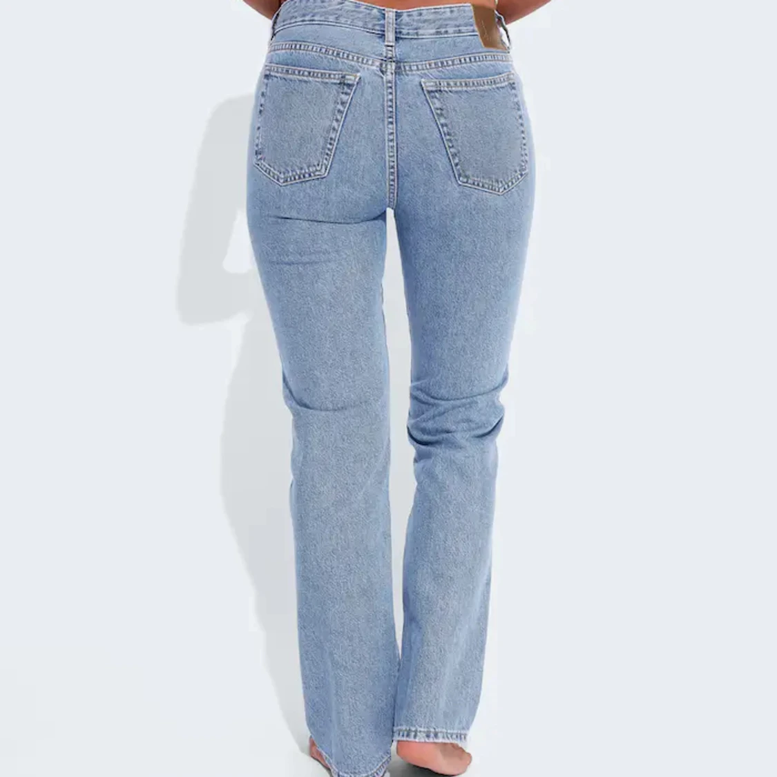 Bikbok lågmidjade jeans - 90