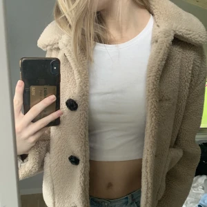 Teddy jacka - Super mysig Teddy jacka🤍