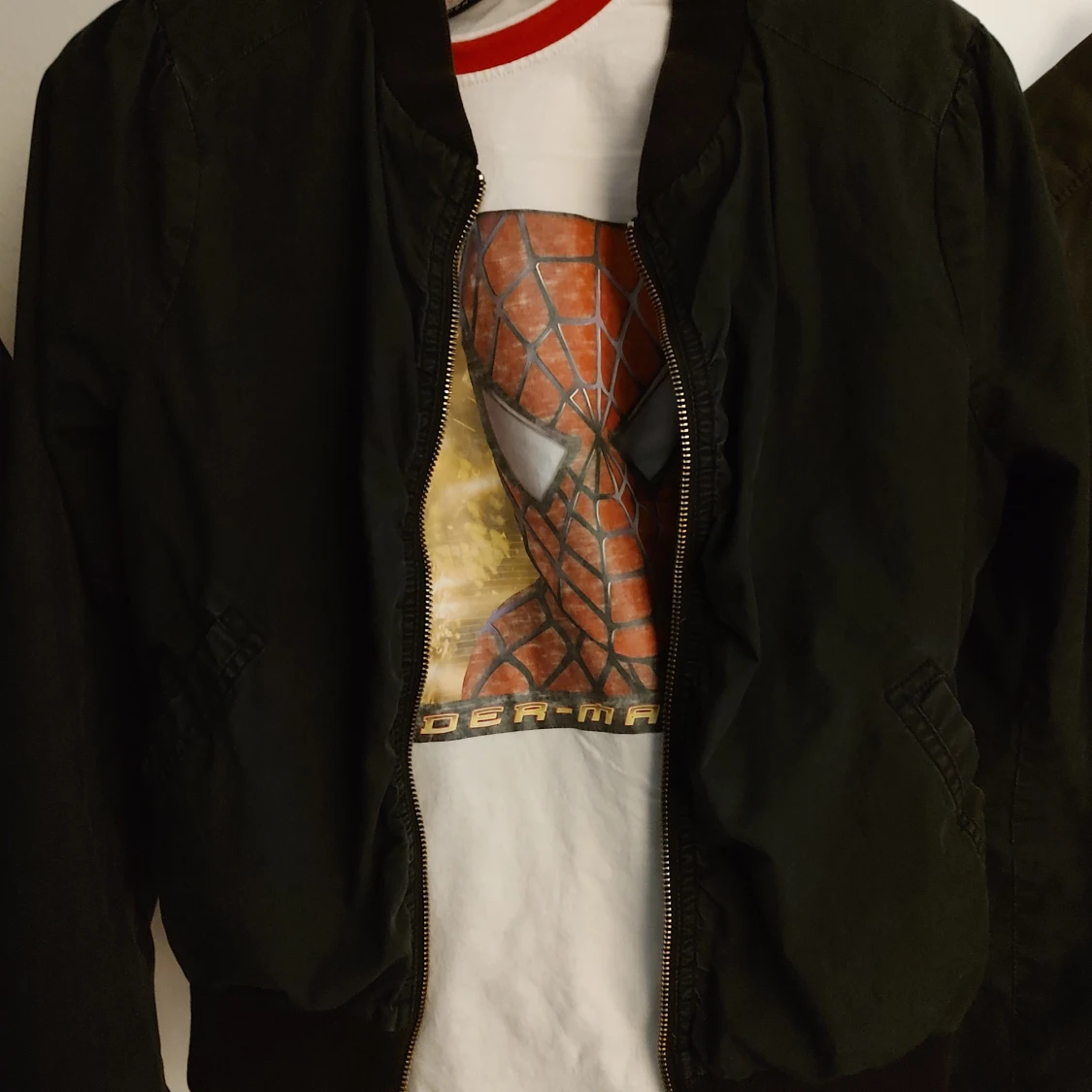 H&M jacka barnstorlek s/140-150