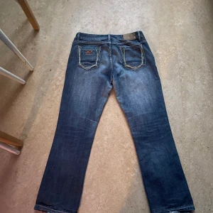 Coola jeans - As coola diesel jeans! Köpt på loppis, kontakta för frågor elr fler bilder!!
