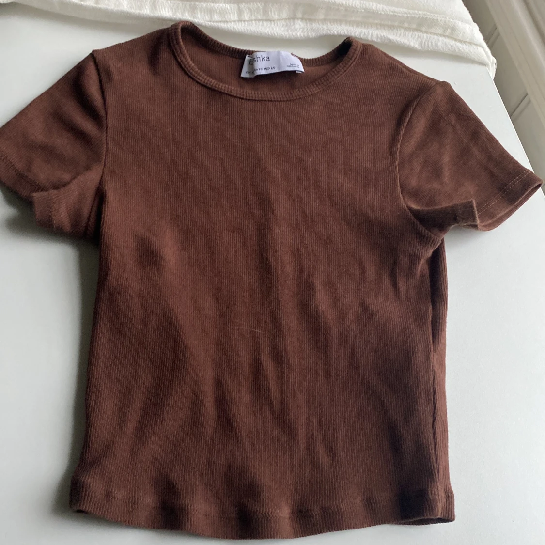 Brun topp från behrska 