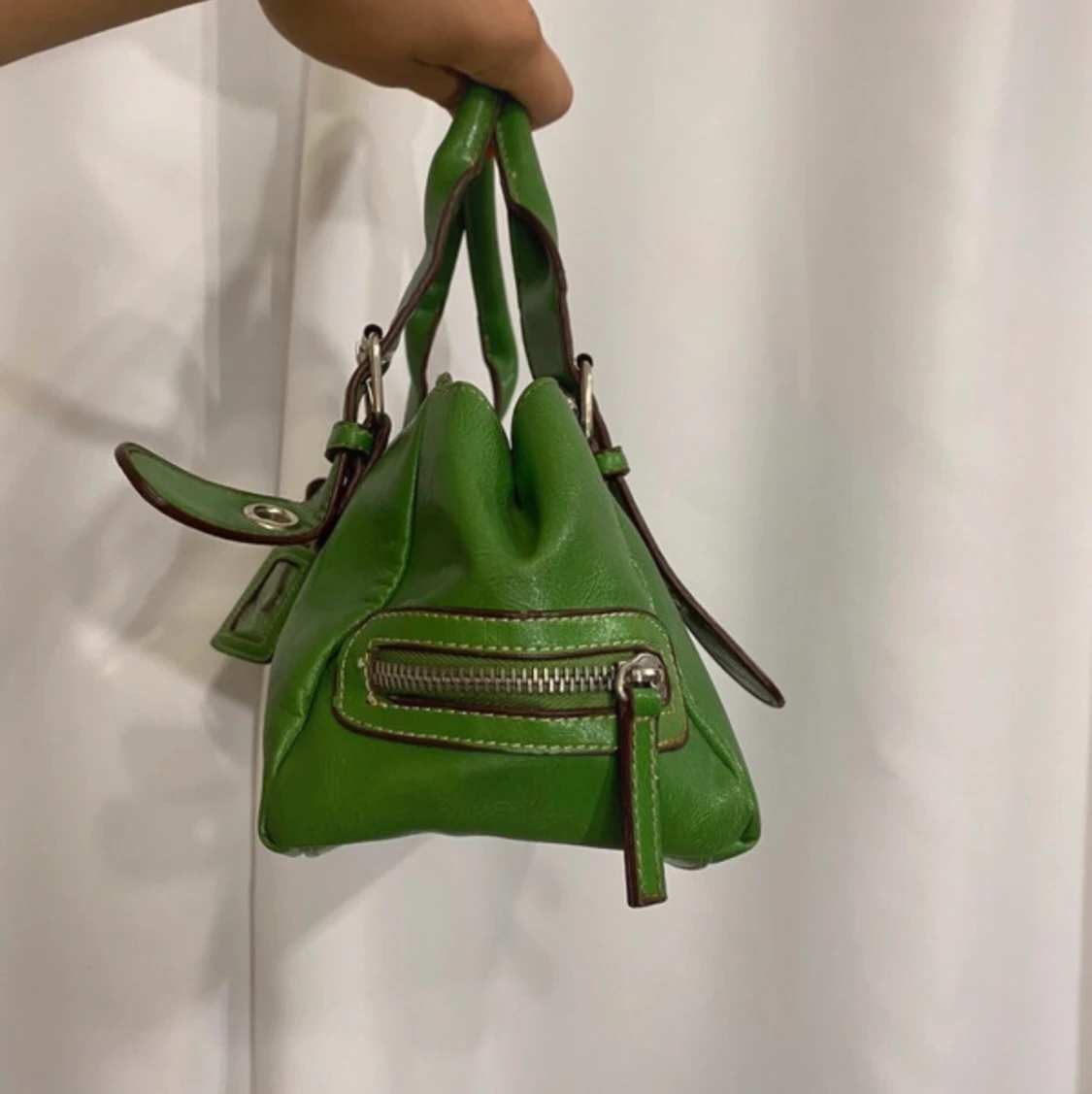 Grön handväska  - 90