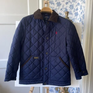 Polo Ralph Lauren - Fin oanvänd jacka. Kviltad.