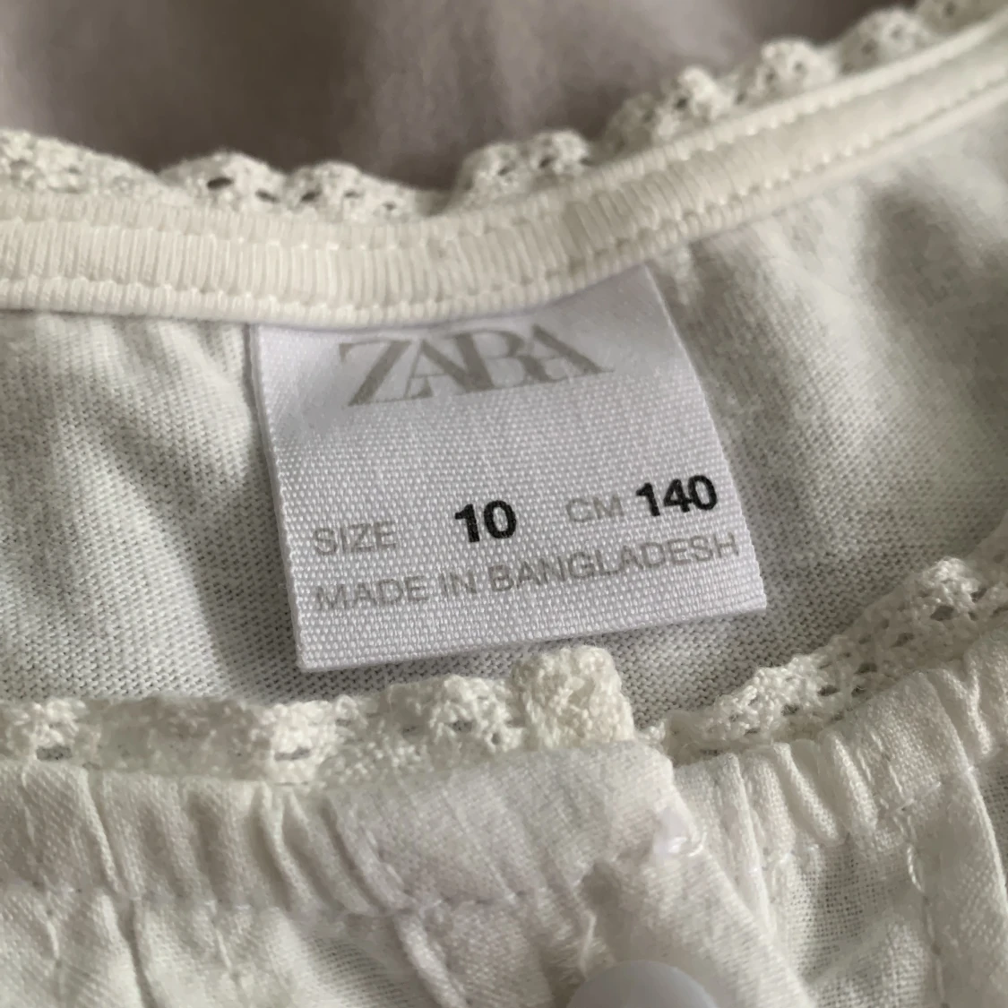 Vit tröja här! - 91