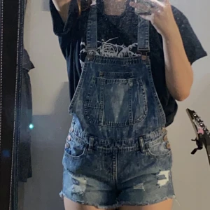 Jeans overall  - Skit söt overall till varmare väder. I nyskick!
