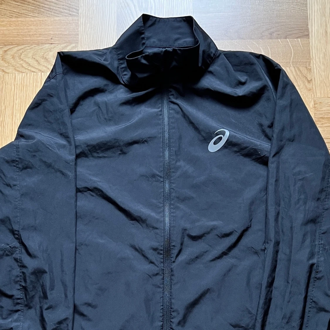 Asics jacka - 90