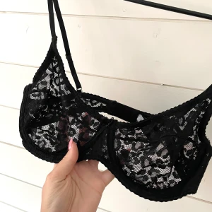 Spetsbh - Superfin spetsbh från Nakd storlek M