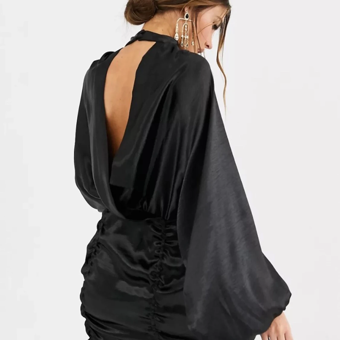 Svart klänning  - 91