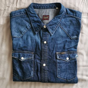 Lee jeans skjorta - Lee jeans skjorta som ny
