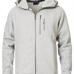 sail racing - säljer min gråa sail racing kofta som jag inte har någon användning av längre! den är använd ett par gånger men är så gott som ny!