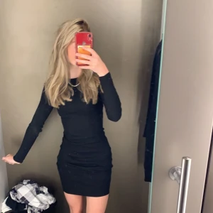 Klänning - Svart klänning, använd 1 gång! 120kr+frakt