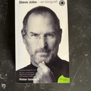 Bok - Säljer boken då den inte kommer till använding, frakten beror på hur tung den är så kotakta mig för mer införmation om frakten.