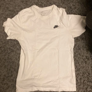 Nike t shirt - Nike t shirt S