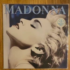 Madonna Vinyl - Madonnas "True Blue" på vinyl🤩 Aldrig själv använt den. !Kan inte garantera att den funkar!