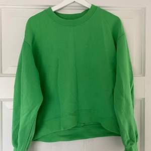 Grön sweater från Zara 