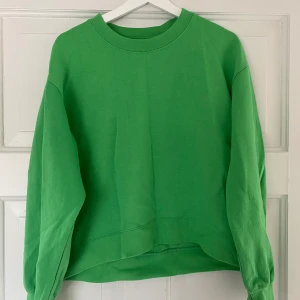 Grön sweater - Grön sweater från Zara 