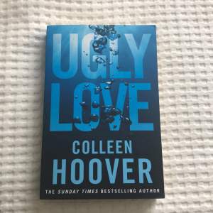 Säljer min bok som jag läst ut 💕 Collen Hoover, Ugly Love! svar inte knäckt ryggen och den är i nyskick! Pris kan diskuteras 