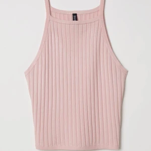 Linne - En super fin ribbstickat linne från hm. Storlek xxs men passar xs! Köpte för 80kr men säljer den för 40kr🌷