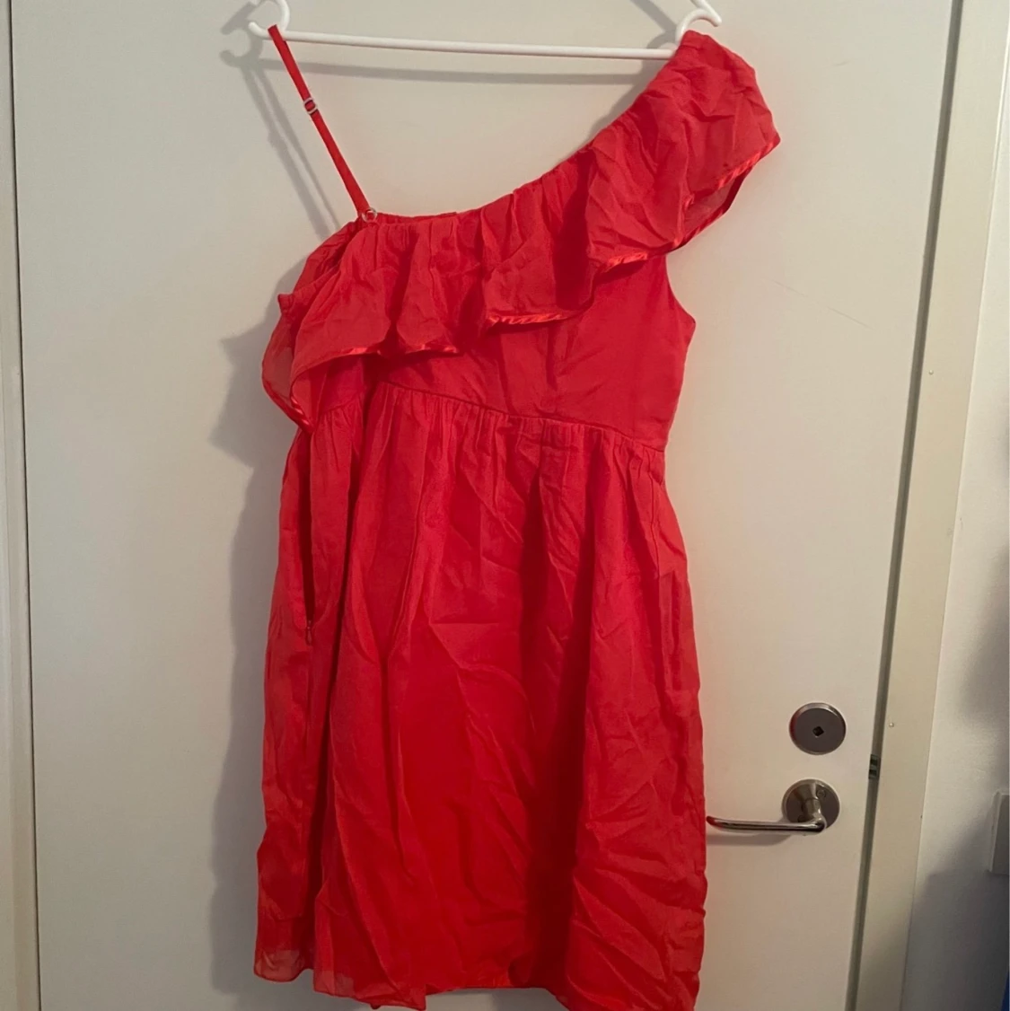 Vila korall rosa orange klänning medium - 90