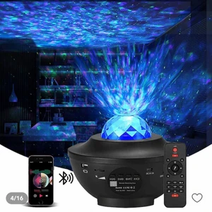 Starlight lampa - Säljer min starlight lampa då jag ej får någon användning för den! Fortfarande i fint skick, då jag bara använt den ett fåtal gånger! Köptes för 450kr!🦋