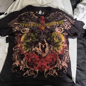 cool tröja, xl - cool tröja. inte kommit till användning. jäkligt snygga mönster om man gillar det stilen