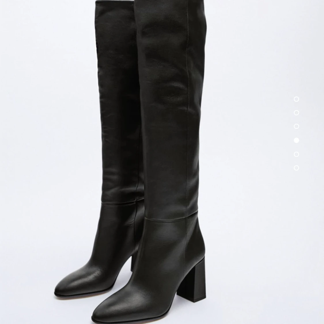 Högklackade skinnboots - 90