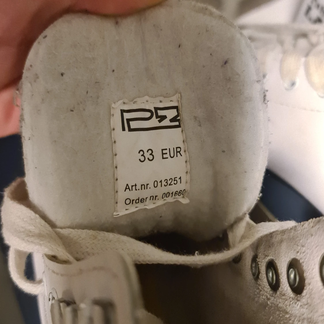 Skridskor st33  - 90