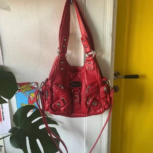 Väska - Fin väska från Gabaara köpt på en marknad i berlin