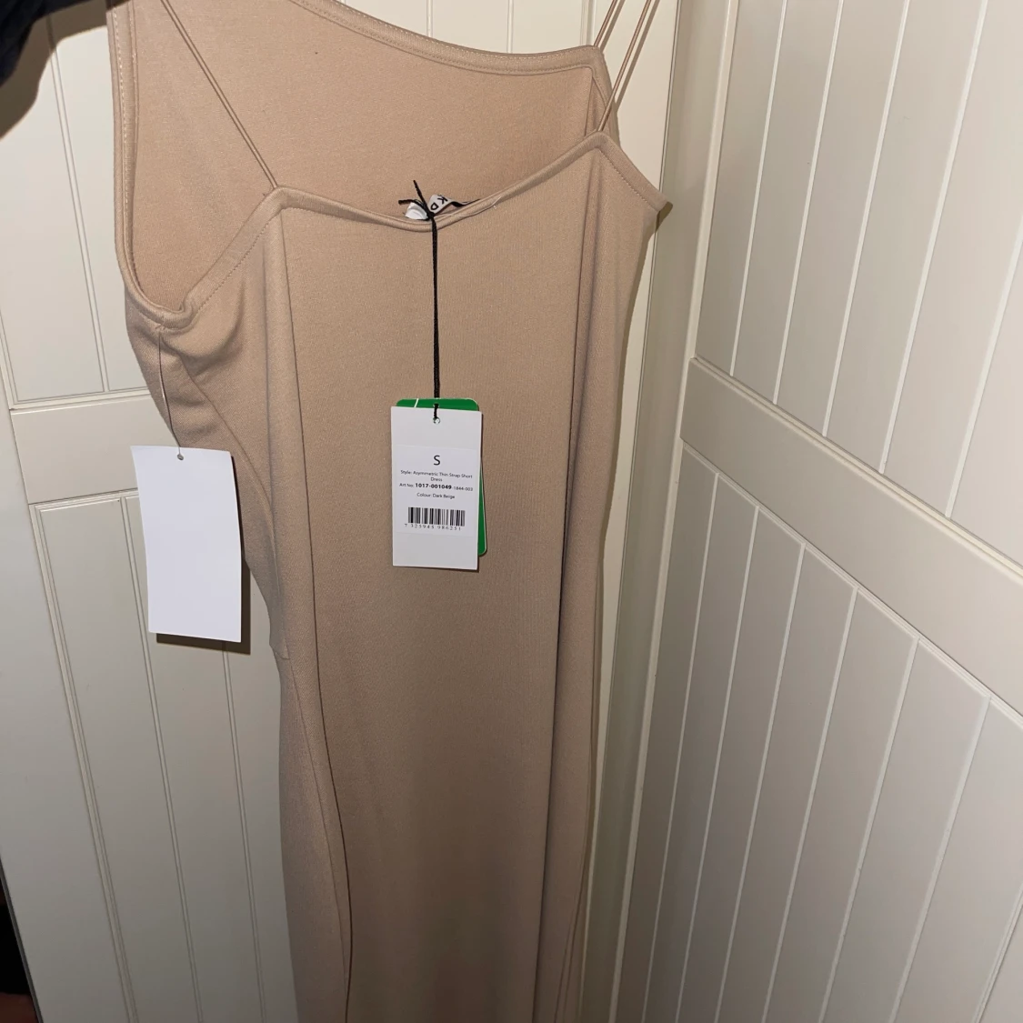 Beige klänning  - 90