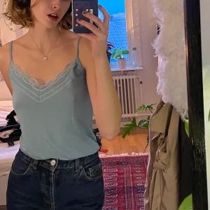 Linne - Så fint linne med spets som inte kommer till användning💓💓