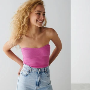 topp - helt oanvänd tub topp i färgen rosa, endast testad. 