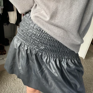 Skinnimmation kjol - Superfin kjol från zara barn men som motsvarar en S i storlek💕