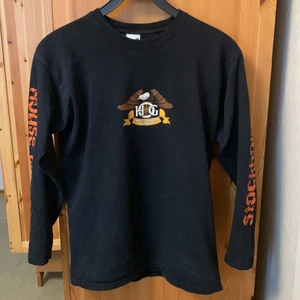 Långärmad tröja - Cool långärmad tröja i S köpt second hand, ganska bra skick