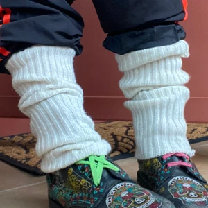 Benvärmare och Armvärmare - Ett par benvärmare som också kan användas som armvärmare💘💘 Jätte mysiga till vintern. 50kr+frakt💕