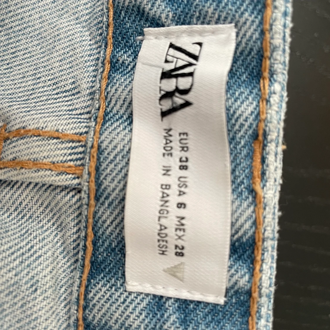Lågmidjade zara jeans - 90