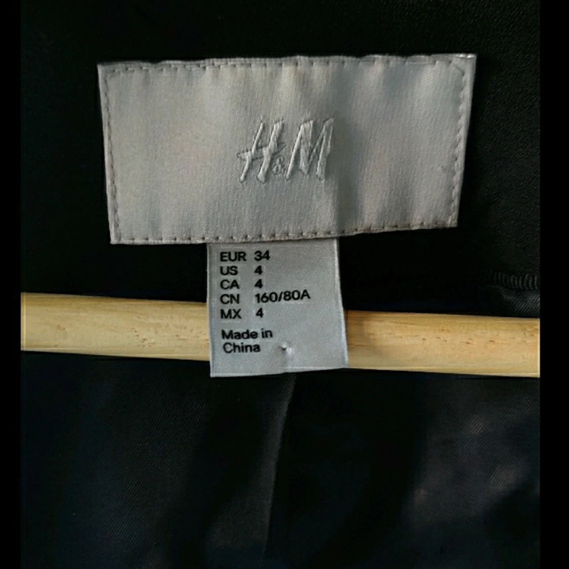 Kavaj med volang - 90