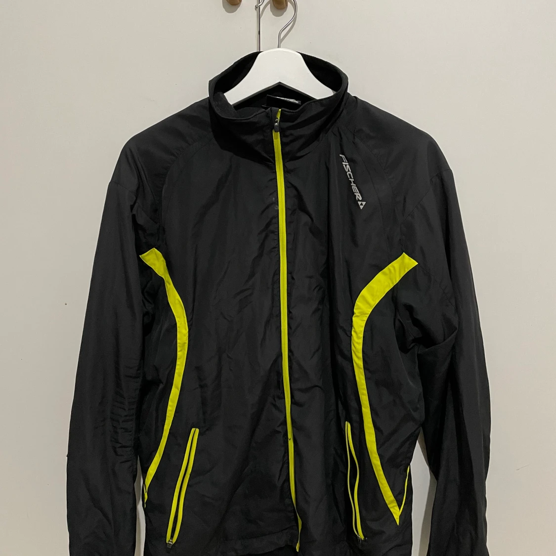 Löparjacka, Fischer