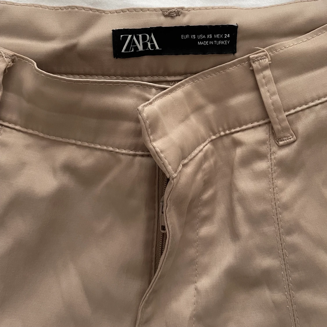 Cargo pants zara - 90