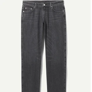 Weekday Jeans - Säljer mina weekday jeans som jag köpt för ett tag sen för 500kr, köparen står för frakt❤️