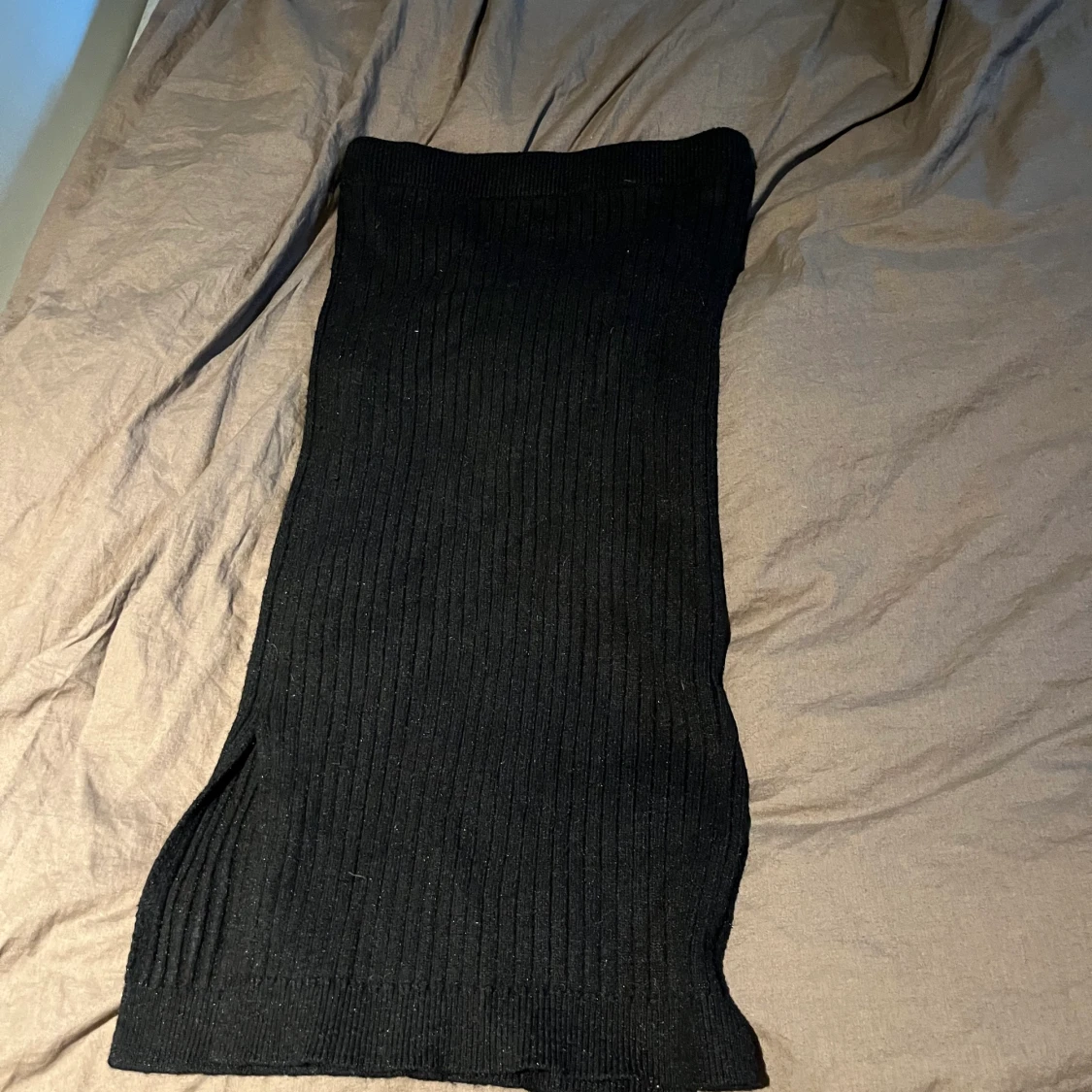 Svart stickad kjol  - 91