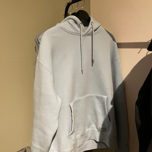 Hoodie - Hoodie från pull & bear fint skick